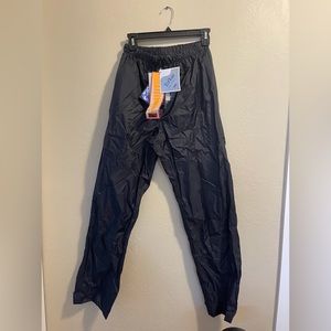 NWT Red Ledge Men’s Waterproof Pants Size M